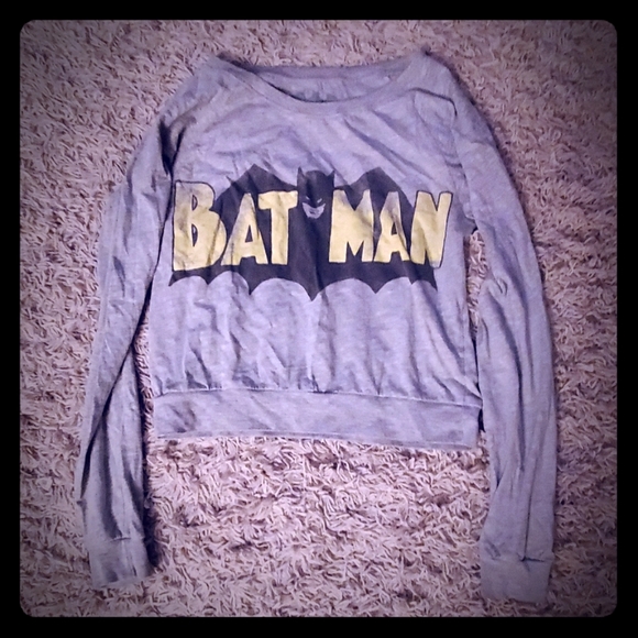 Batman SM Gray Cropped Pullover Graphic Sweater - Picture 1 of 3